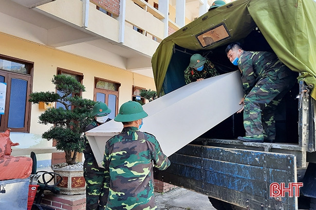 Phong tỏa tạm thời Bệnh viện Đa khoa Hà Tĩnh, 1 ngõ phố liên quan đến ca nghi nhiễm Covid-19