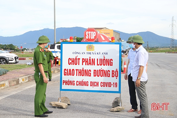 Quyết liệt ngăn chặn dịch Covid-19 xâm nhập TX Kỳ Anh