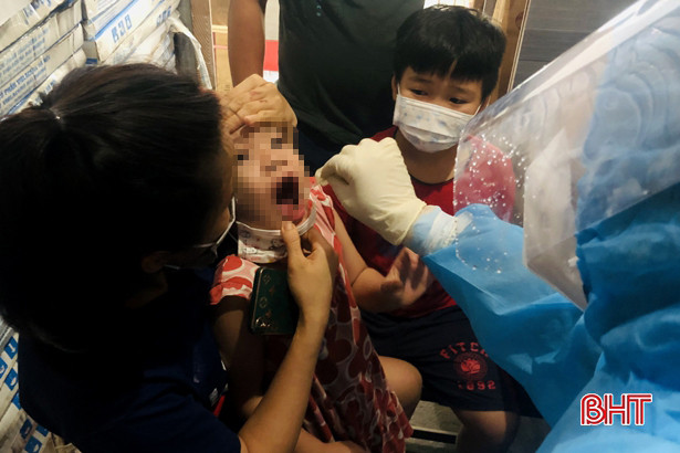 Hương Sơn thiết lập 2 vùng cách ly y tế mới với 363 người dân