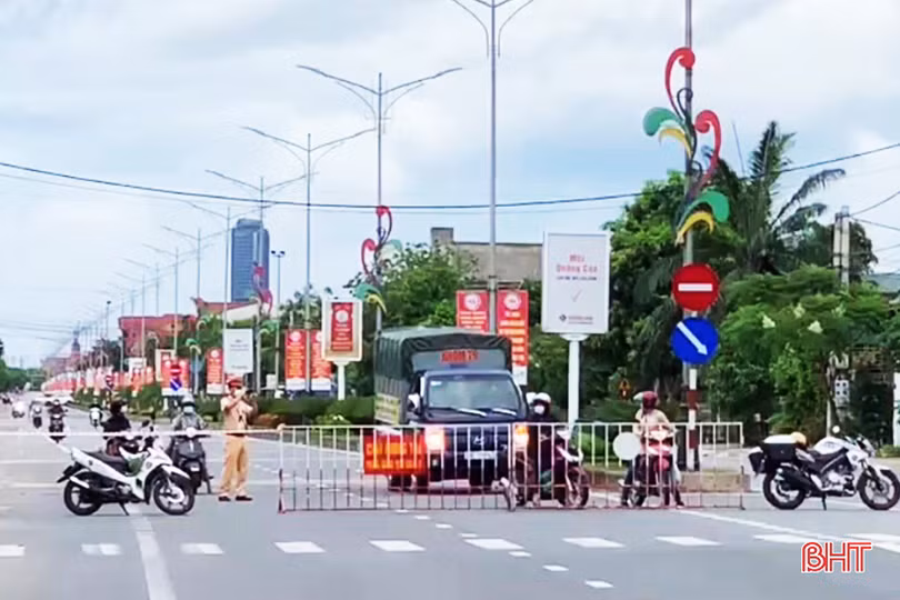 TP Hà Tĩnh trong những giờ đầu thiết lập vùng cách ly y tế