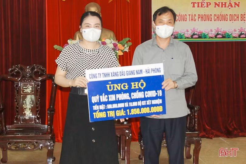 Nhiều doanh nghiệp, nhà hảo tâm hỗ trợ Hà Tĩnh phòng, chống dịch Covid-19