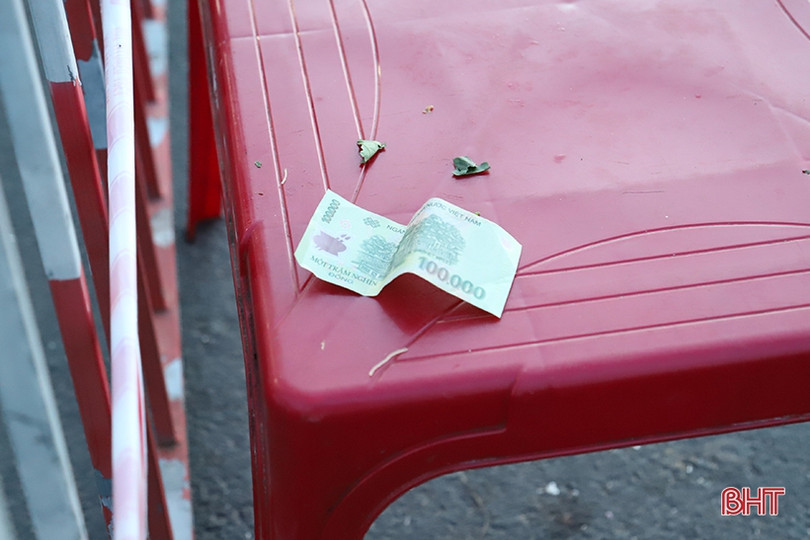 Cung ứng hàng hóa qua các chốt phòng dịch ở TP Hà Tĩnh