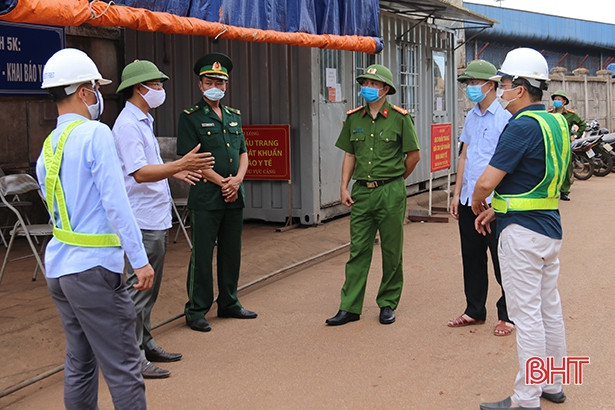 Quyết liệt ngăn chặn dịch Covid-19 xâm nhập TX Kỳ Anh