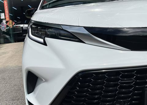 Cận cảnh Toyota Sienna XSE 2021 với thiết kế thể thao hơn