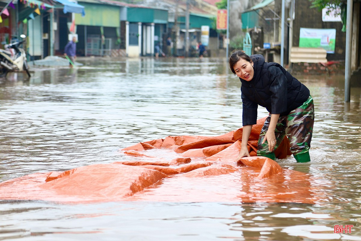Dù vất vả, song nhờ sự chủ động, kịp thời triển khai công tác vệ sinh, người dân và tiểu thương đều kỳ vọng sớm ổn định hoạt động buôn bán góp phần cung cấp hàng hoá, thực phẩm cho người dân, đồng thời thúc đẩy hoạt động KT-XH của địa phương.