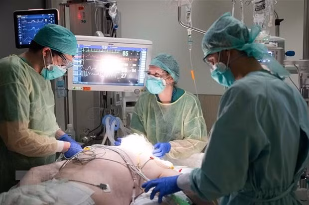 Tình hình Covid-19 trên thế giới và cách đối phó của các quốc gia