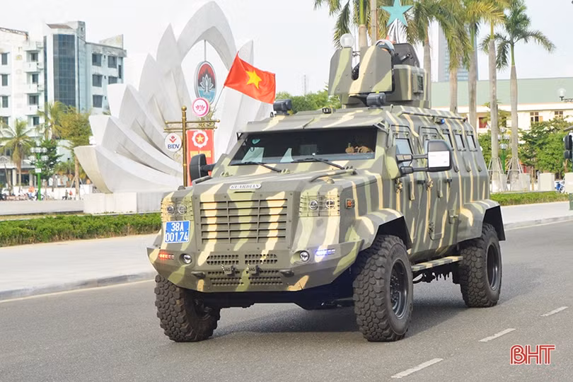 Chủ tịch UBND tỉnh Hà Tĩnh: Không để xảy ra đột xuất, bất ngờ, phức tạp về an ninh trật tự