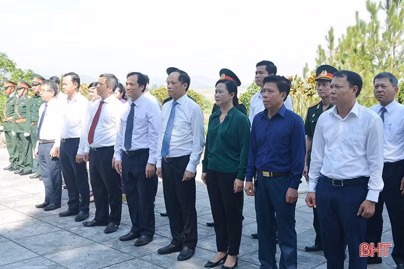 Hà Tĩnh tổ chức nhiều hoạt động tri ân các anh hùng, liệt sỹ