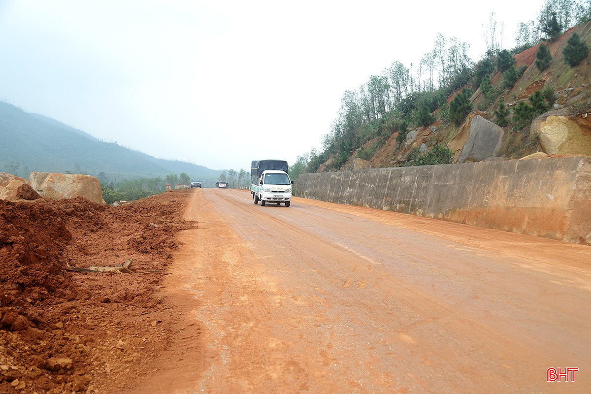 bqbht_br_duong-ven-bien-ha-tinh-01.jpg