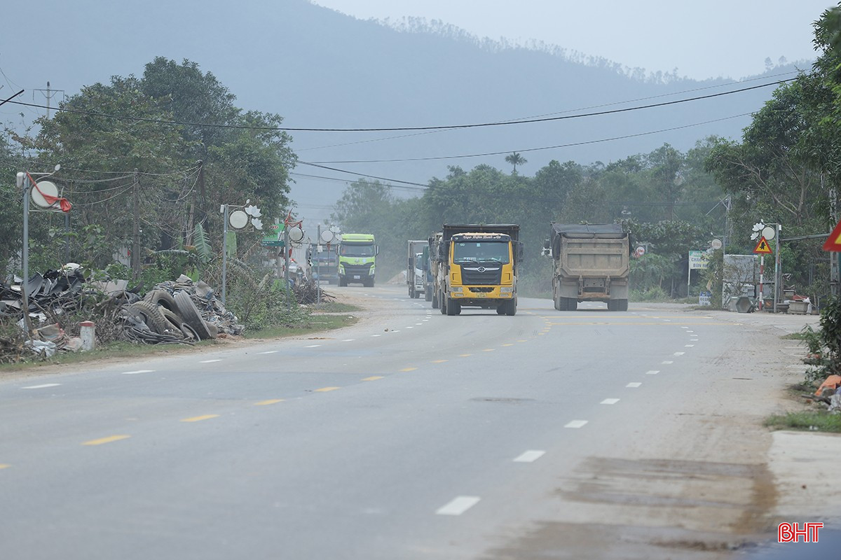 bqbht_br_xe-tai-dai-nao-tinh-lo-550-13c.jpg
