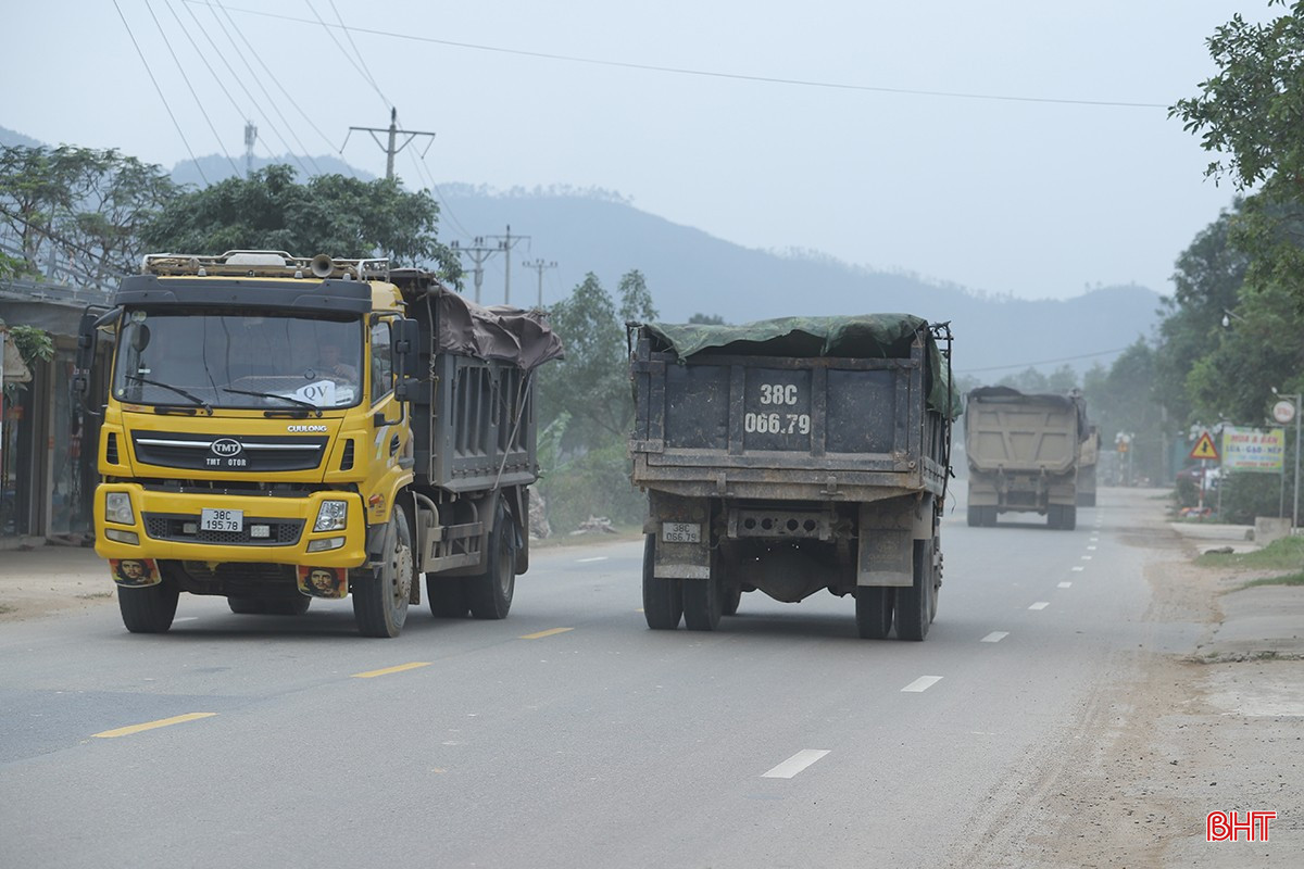 bqbht_br_xe-tai-dai-nao-tinh-lo-550-13ab.jpg