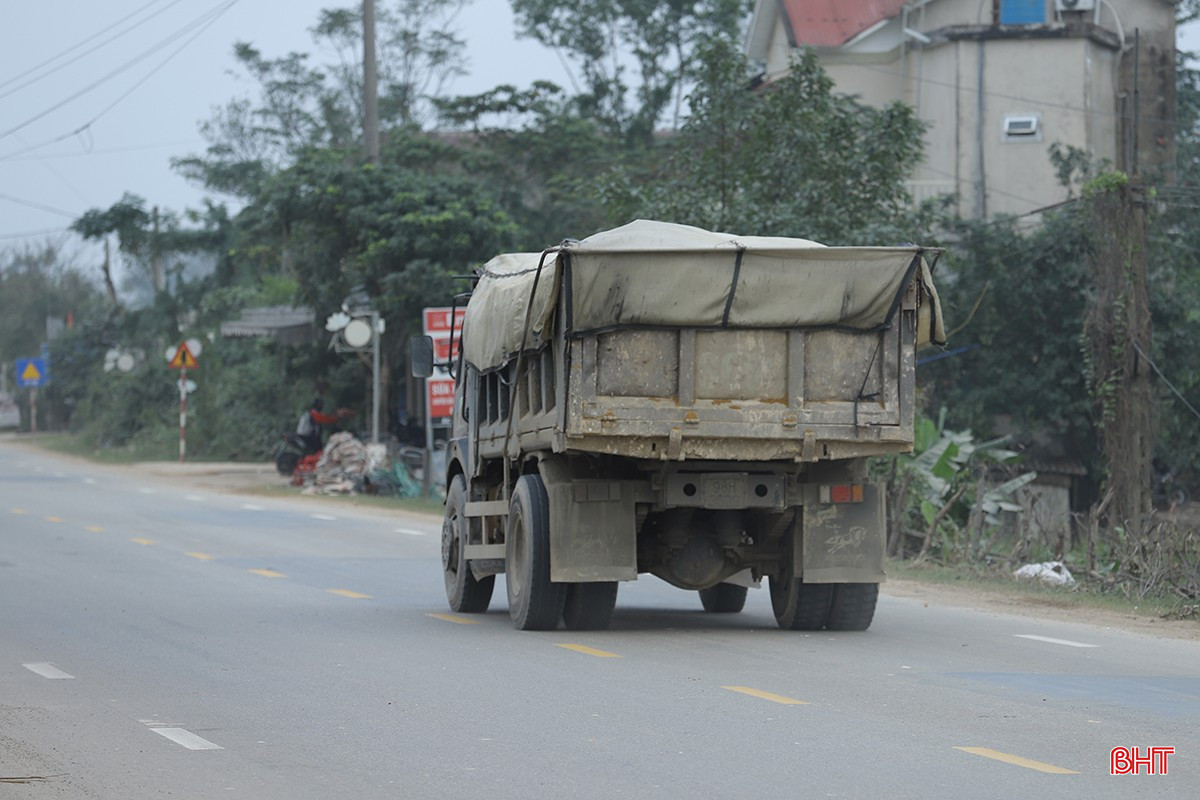 bqbht_br_xe-tai-dai-nao-tinh-lo-550-13aa.jpg