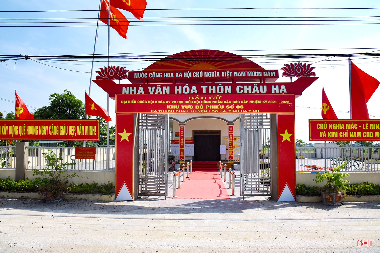 Hà Tĩnh náo nức cờ hoa, lòng người rộn rã hướng về ngày hội non sông