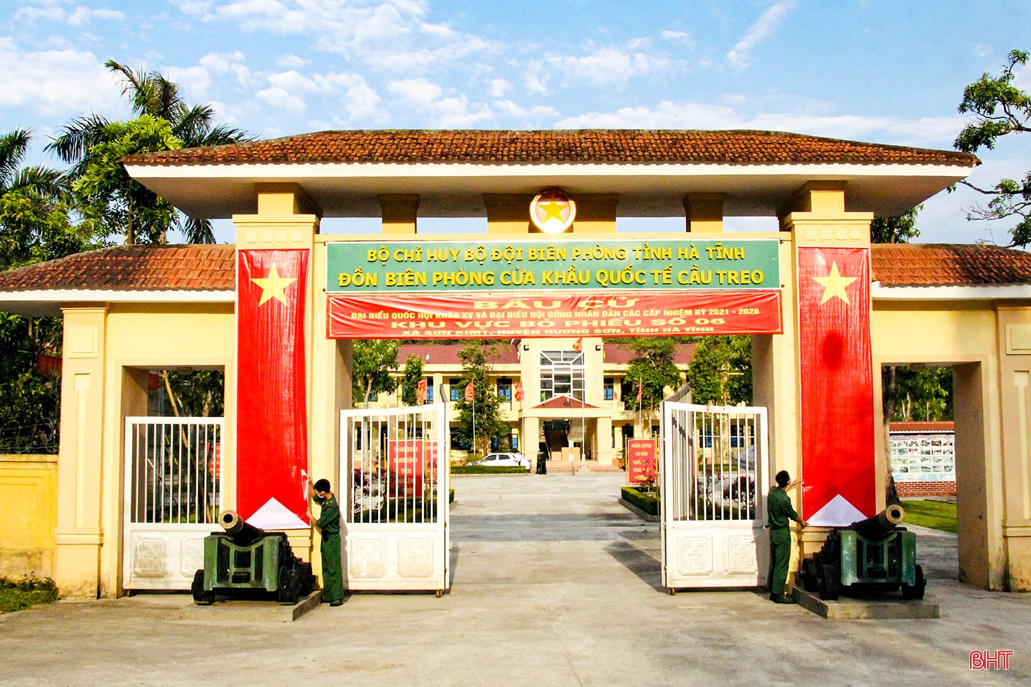 Hà Tĩnh náo nức cờ hoa, lòng người rộn rã hướng về ngày hội non sông