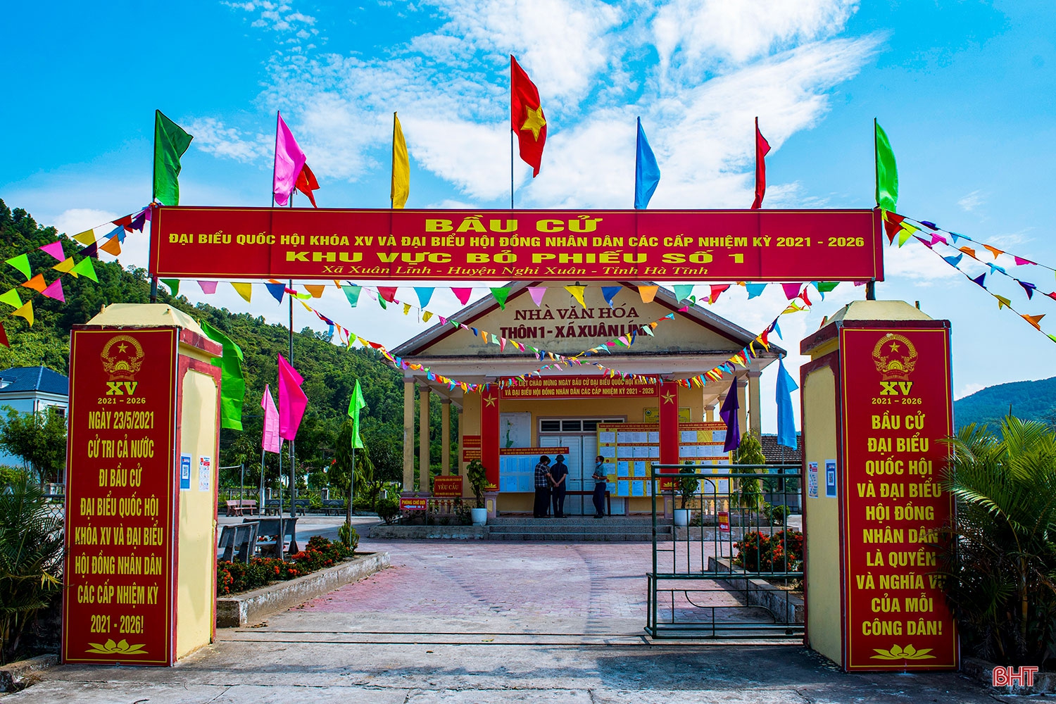 Hà Tĩnh náo nức cờ hoa, lòng người rộn rã hướng về ngày hội non sông