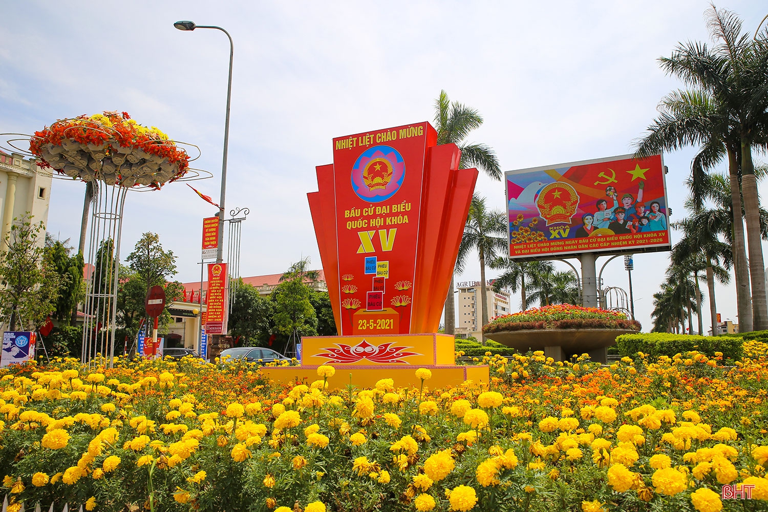 Hà Tĩnh náo nức cờ hoa, lòng người rộn rã hướng về ngày hội non sông