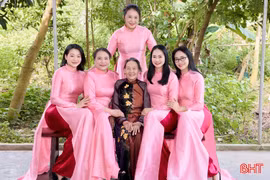 “Ngày của mẹ” trong nhịp sống hiện đại