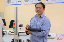 Học nghề ở Hà Tĩnh, chàng trai Khánh Hòa chinh phục danh hiệu “Sinh viên 5 tốt”