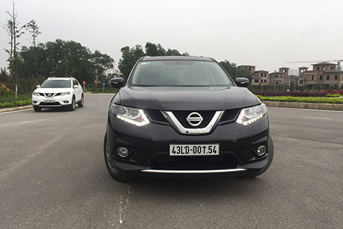 nhieu hang o to tiep tuc uu dai giam gia