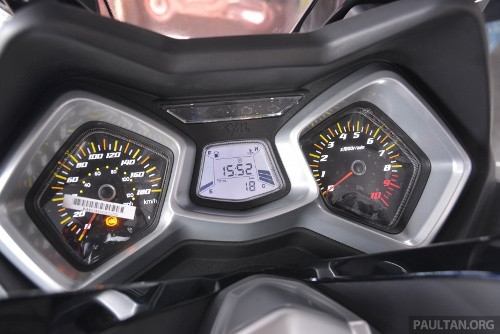 sym trinh lang xe ga co lon 300 phan khoi