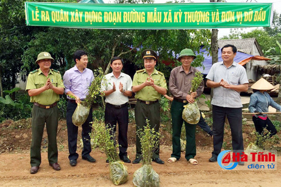 ho tro xa ky thuong 6 000 cay xay dung hang rao xanh