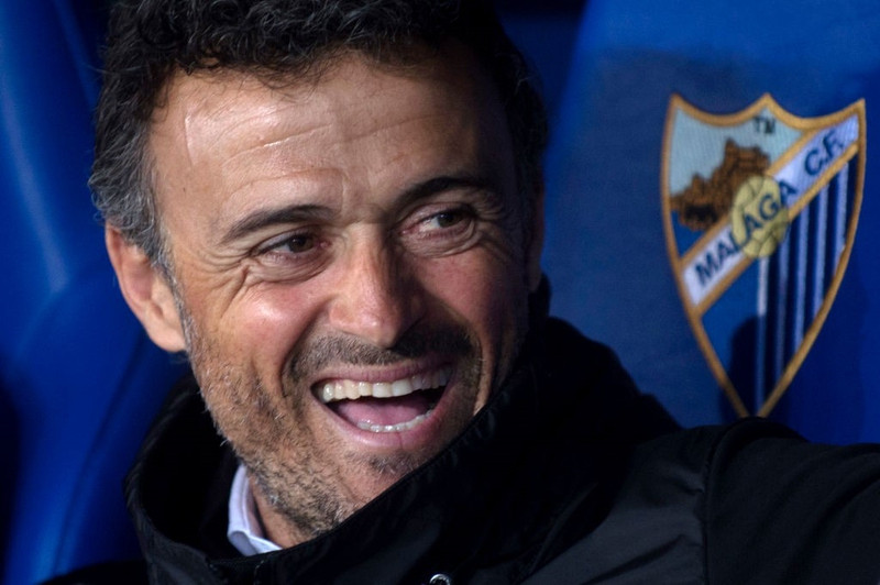 neymar nhan the do barca thua soc malaga