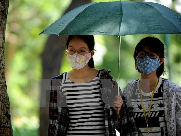 chuan bi xuat hien nang nong tren dien rong co noi tren 38 do c