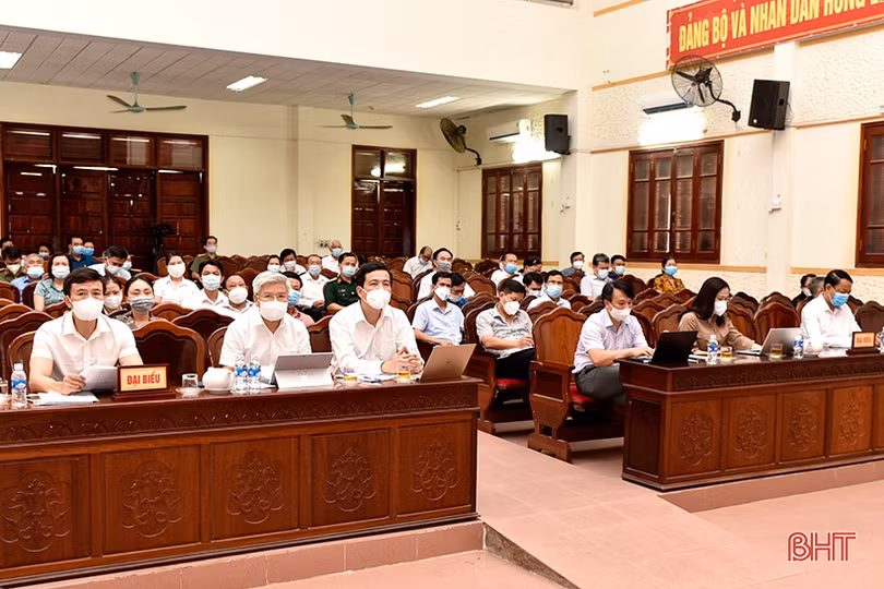 TX Hồng Lĩnh khen thưởng các tập thể, cá nhân có thành tích xuất sắc trong công tác bầu cử