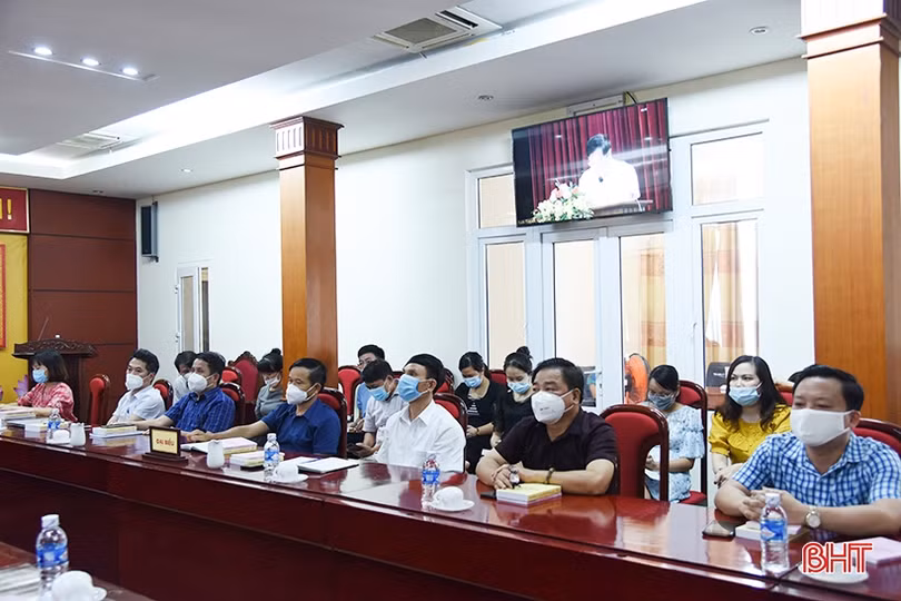 Triển khai Nghị quyết Đại hội XIII của Đảng gắn với hoạt động báo chí, xuất bản