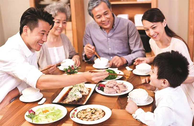 Biện pháp giúp cha mẹ kích thích trẻ ăn uống ngon miệng