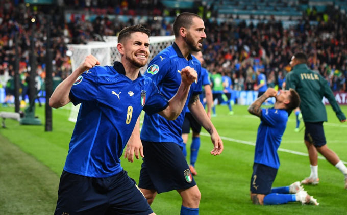 Chân dung nhà vô địch EURO 2020: Italia & màn lột xác ngoạn mục