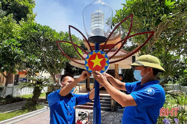 Hơn 3.000 ĐVTN Hà Tĩnh tham gia “Ngày tình nguyện chung sức xây dựng nông thôn mới”