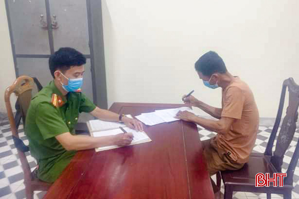 Công an Cẩm Xuyên khởi tố vụ án trộm máy xúc lật trị giá khoảng 200 triệu đồng