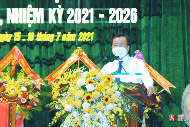 Bà Trương Thị Hằng tái cử Chủ tịch Hội LHPN huyện Hương Khê