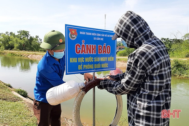 Hơn 3.000 ĐVTN Hà Tĩnh tham gia “Ngày tình nguyện chung sức xây dựng nông thôn mới”