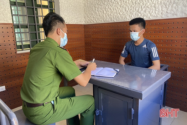 Hà Tĩnh: Bắt giữ 3 đối tượng cá độ bóng đá với số tiền gần 900 triệu đồng