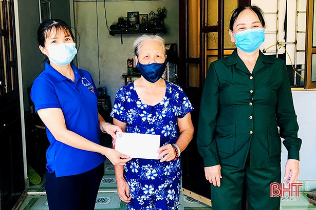 Bữa cơm tình nghĩa tri ân cựu TNXP ở TP Hà Tĩnh