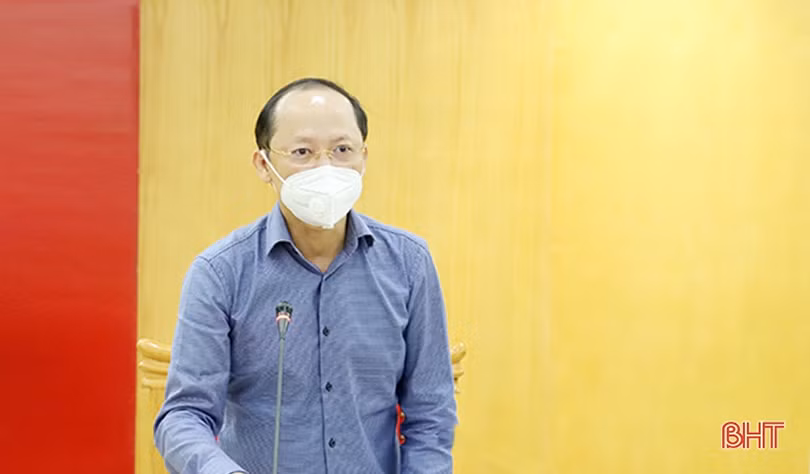 Hoàn thiện các nội dung UBND tỉnh trình Kỳ họp thứ 2 HĐND tỉnh Hà Tĩnh