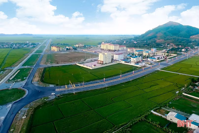 Vì sao 34.000 hộ dân Kỳ Anh vẫn chưa được dùng nước sạch?!