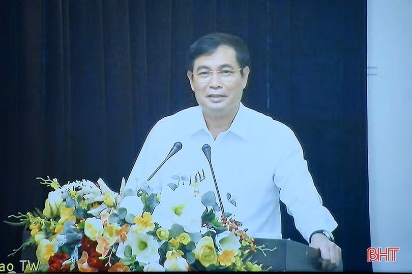 Tuyên truyền đa dạng, toàn diện các nội dung thực hiện nhiệm vụ chính trị và phòng, chống dịch Covid-19