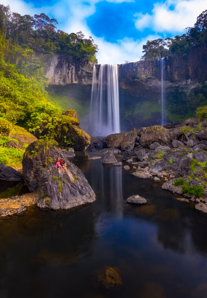 Ngắm thác nước được ví như “nàng công chúa ngủ trong rừng” ở Tây Nguyên