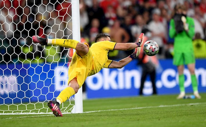 Chân dung nhà vô địch EURO 2020: Italia & màn lột xác ngoạn mục