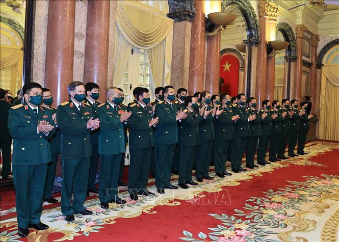 Trao quyết định thăng hàm Đại tướng cho Bộ trưởng Bộ Quốc phòng Phan Văn Giang