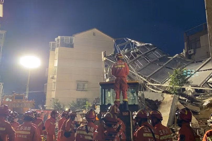 Sập khách sạn 54 phòng ở Trung Quốc