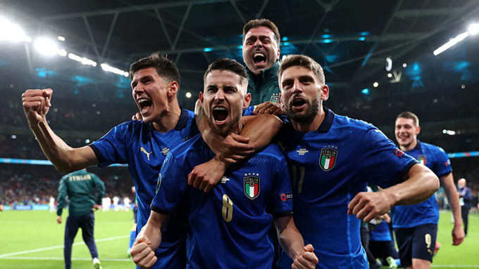 Chân dung nhà vô địch EURO 2020: Italia & màn lột xác ngoạn mục