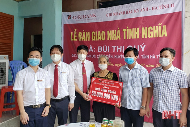 Agribank Bắc Kỳ Anh tài trợ xây nhà tình nghĩa cho gia đình hoàn cảnh khó khăn