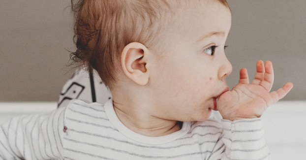 5 thói quen xấu có thể gây hại sức khỏe răng miệng của trẻ, cha mẹ nên sửa ngay