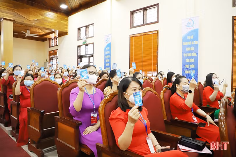 Xây dựng người phụ nữ Thành Sen “Năng động, trách nhiệm, văn minh, thân thiện”