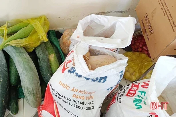 Người Hà Tĩnh chia sẻ yêu thương, mong TP Hồ Chí Minh vượt qua đại dịch