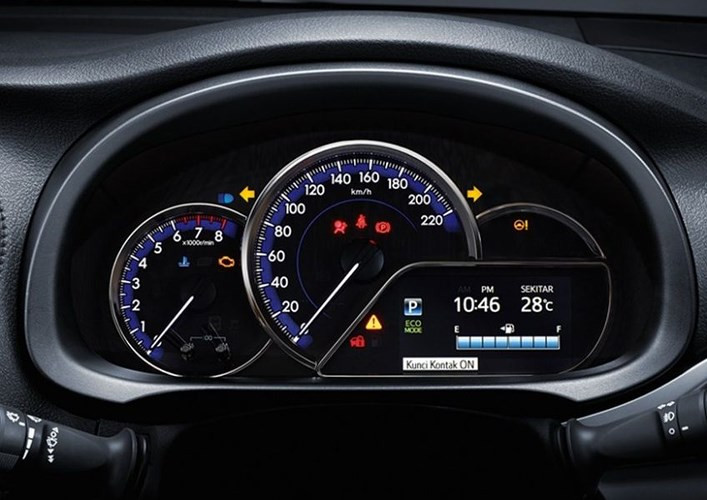 can canh toyota yaris moi ra mat gia chi tu 374 7 trieu dong